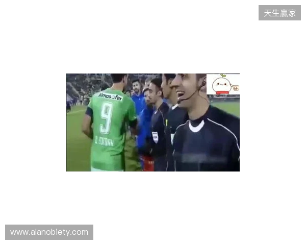 斯洛特:被嘘的感觉很糟;风格更具进攻性?现在各队差距很小 斯洛特:被嘘的感觉很糟;风格更具进攻性?现在各队差距很小